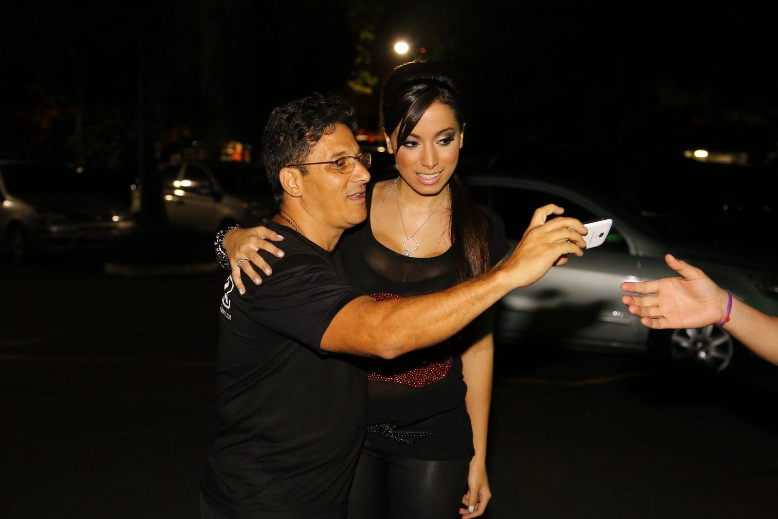 A funkeira foi abordada por um fã