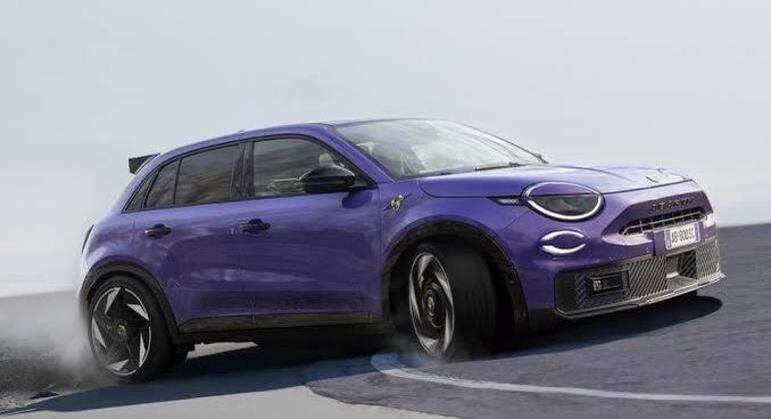 Modelo terá motor elétrico terá 240cv