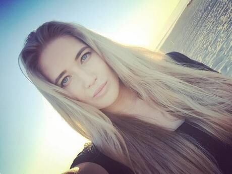 Considerada por muitos como a mulher mais bonita no mundo do MMA, a russa Anastasia Yankova fechou com o Bellator há pouco tempo