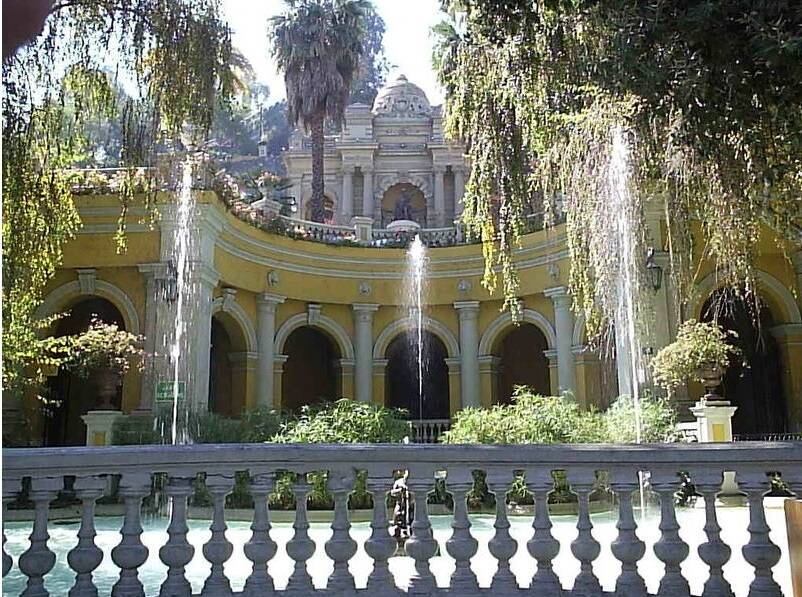 Além do aprendizado formal de uma nova língua, a cultura e a convivência são muito importantes para os alunos que viajam, destacou José Carlos Hauer Santos Jr., presidente do STB (Student Travel Bureau). O evento que ele organiza vai reunir 70 instituições de ensino de diversos países se encontram para oferecer aos estudantes oportunidades de estudos fora do Brasil. Saiba mais 