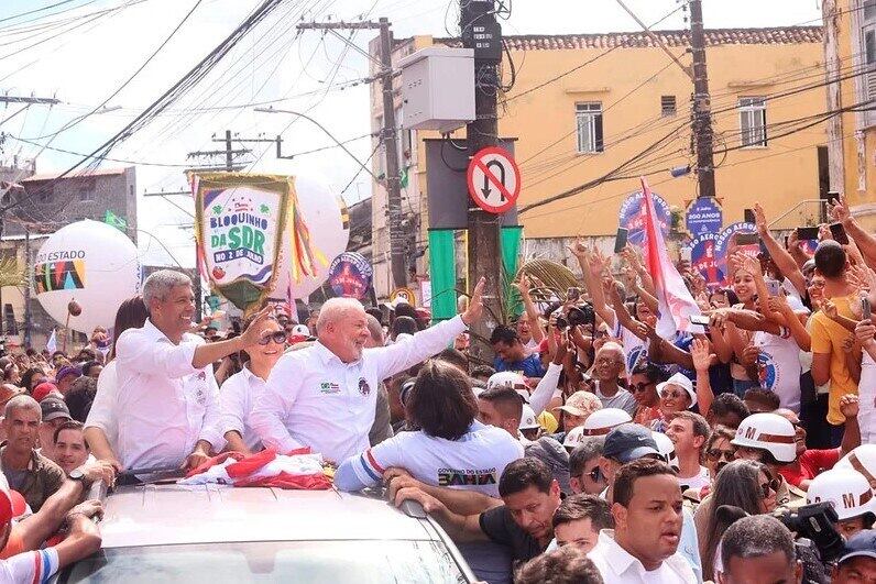 Lula cumpre agenda em Salvador, neste domingo