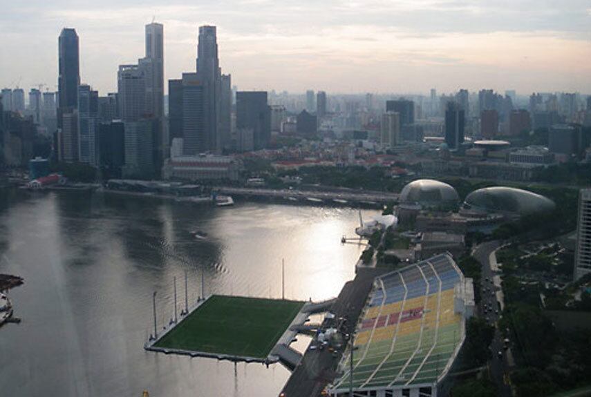Plataforma Flutuante da Marina Bay
Localização: Singapura
Capacidade: 30.000
