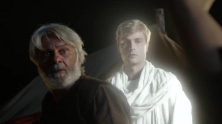 Família é família! Com uma guerra se aproximando da cidade onde Ló estava, Abraão não mediu esforços para avisá-los. Após serem pegos como reféns, o patriarca juntou todos os homens do acampamento para regatá-los