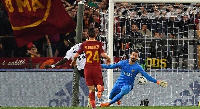 O momento exato da finalização de Mané