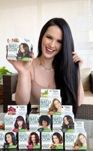 Júlia Doorman recomenda Natucor, a tintura vegana de Embelleze