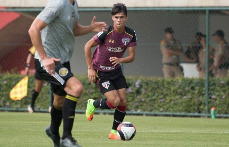LUIZ ARAÚJO — Atacante estreou em 2016 e saiu em 2017, vendido para o Lille, da França, com nove gols em 49 partidas pelo Tricolor. Tem a particularidade de ter anotado contra os três rivais: Santos, Corinthians e Palmeiras