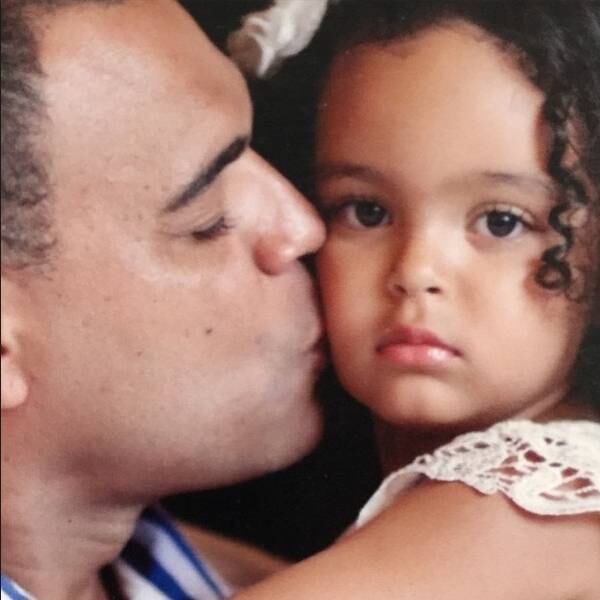 Denilson e Luciele, que agora são pais de Davi, não se cansam de mostrar o amor a Maria Eduarda, a primeira filha
