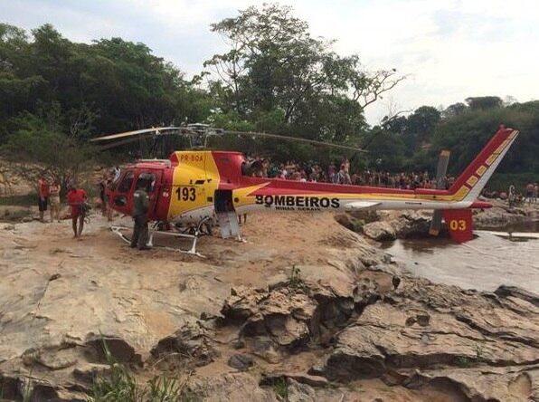 Vítimas se afogaram enquanto nadavam no rio Paraopeba