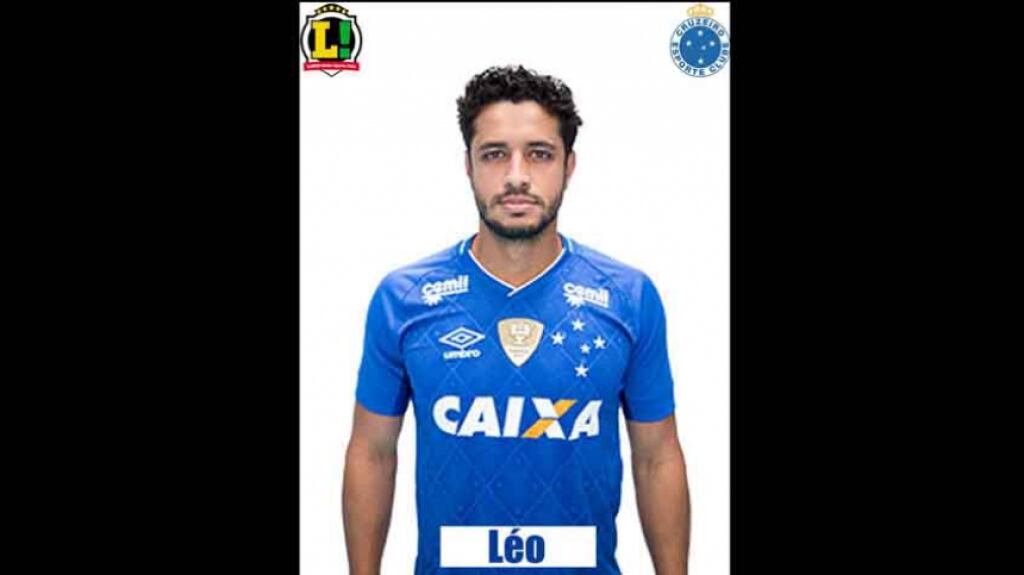6,0 - Léo - Outro que teve atuação correta, sem comprometer, ajudando também a afastar a bola em jogadas aéreas tentadas pelo Corinthians.