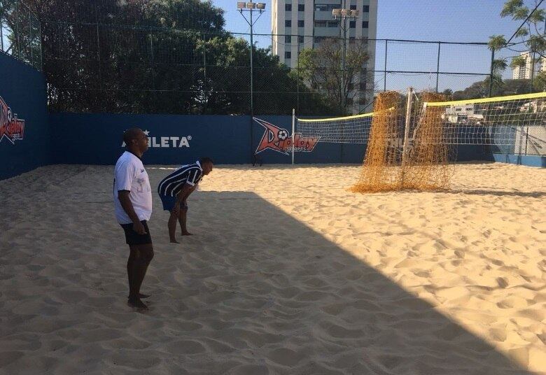 Mas o corintiano Salgadinho não saiu por baixo e fez bonito no duelo contra o amigo