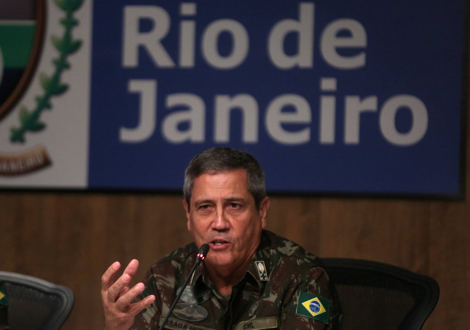 Imediatamente, Temer nomeou o general Walter Souza Braga Netto, até então comandante Militar do Leste, para chefiar a segurança no Rio. Ele chegou a dizer que o Rio de Janeiro "será um laboratório para o Brasil"