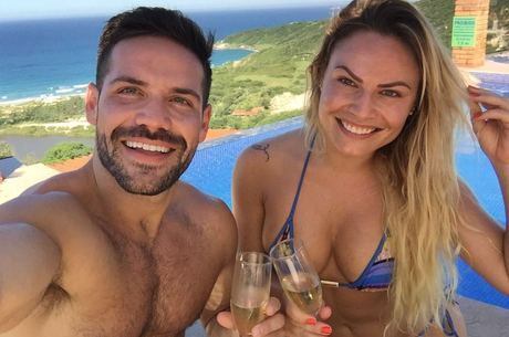 Natalia lado do arquiteto Vinícius Weber