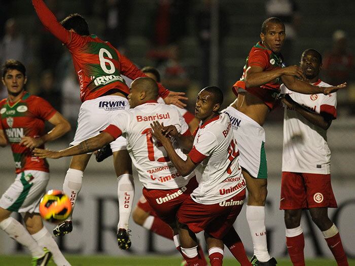 Na próxima rodada, a 19ª e última do primeiro turno, a
Ponte Preta volta a contar com o apoio da torcida para tentar espantar a
má fase. O duelo contra o Internacional está marcado para as 18h30 (de
Brasília) de sábado, no Moisés Lucarelli. No mesmo dia, mas às 21 horas,
a Portuguesa visita o Grêmio na Arena, em Porto Alegre

Leia mais na Gazeta Esportiva