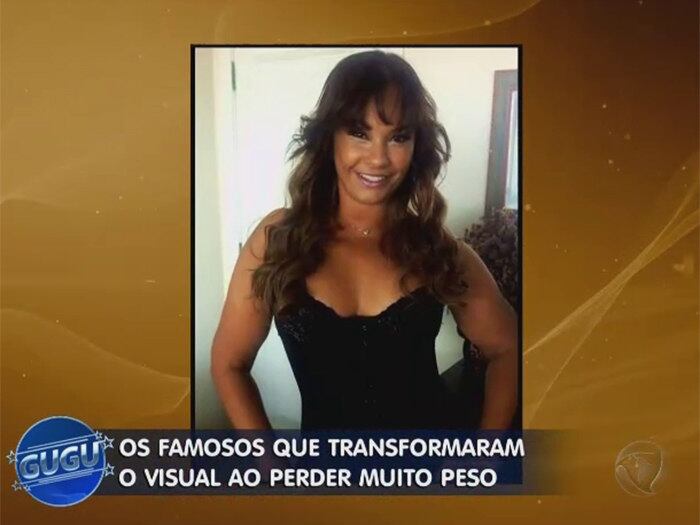 

Após a intervenção, realizada em fevereiro de 2013, a bela
morena perdeu 50 kg dos 118 kg que pesava



e voltou a ter uma silhueta escultural

