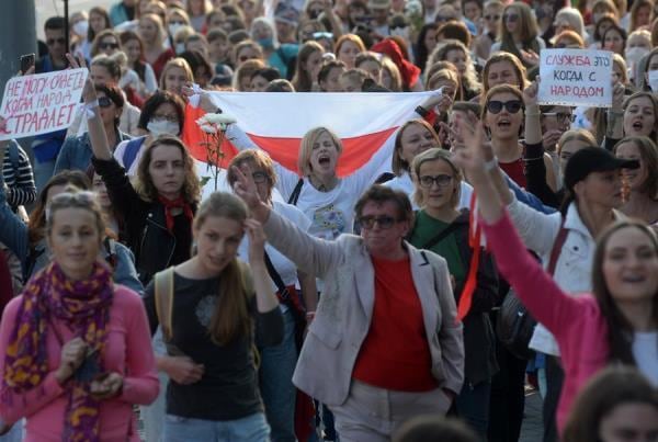 Coletivos femininos vêm promovendo manifestações contra a violência policial