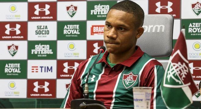 Wellington Silva testou positivo para covid-19 e está fora da decisão