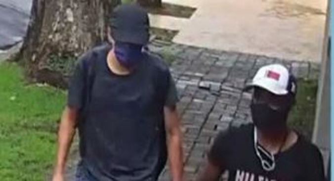 Suspeitos usam luvas e cobrem o rosto para não serem identificados