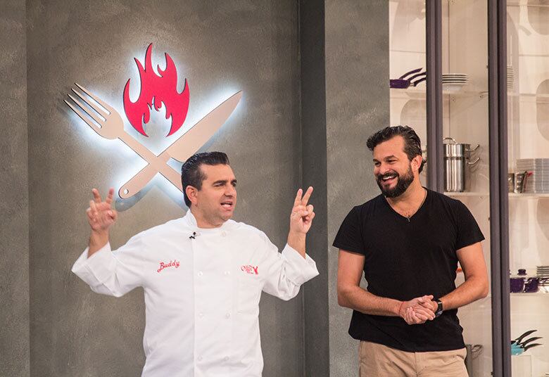 No Desafio em
Família, os convidados especiais são o cineasta e velejador David Schurmann e
seus amigos