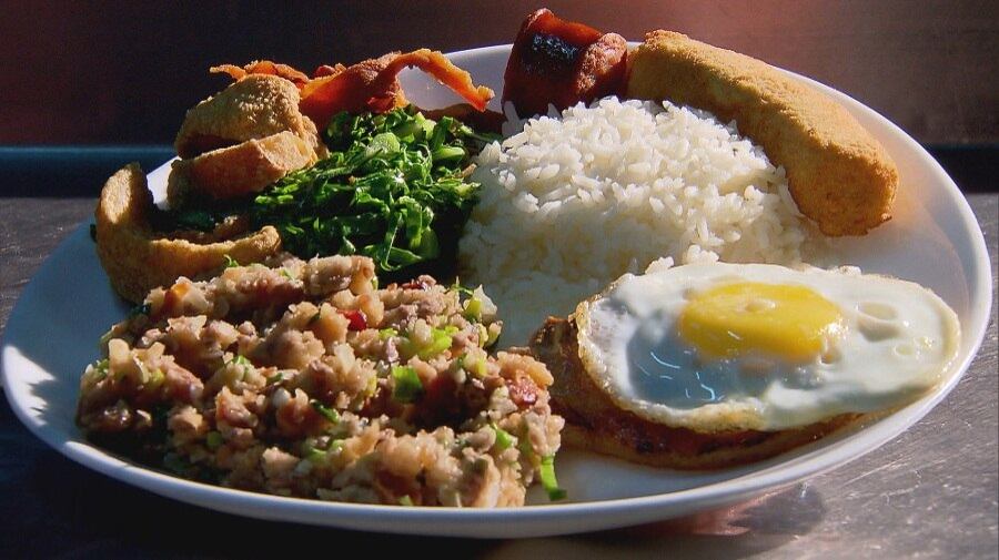 Arroz com
feijão, pão com manteiga, café com leite, presunto e queijo ou queijo com
goiabada. Todas essas combinações deliciosas fazem parte do cardápio do brasileiro, mas
alguma delas faz mal à saúde? Este é o tema do Repórter em Ação deste domingo (14)

+ Assista às íntegras do Repórter em Ação. Clique aqui!
