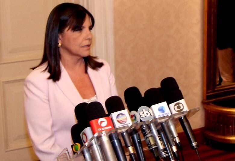 Governadora afirma que não vai concorrer à eleição de outubro