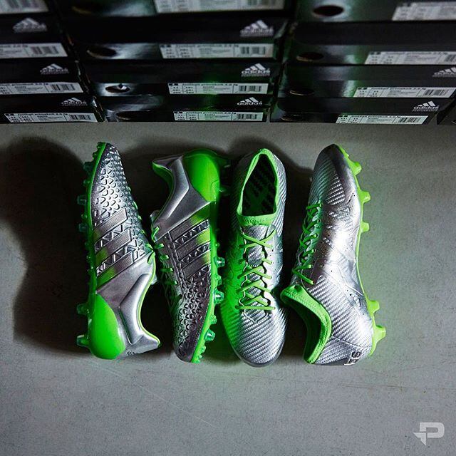 A Adidas aposta em um modelo novo que combina as cores prata e verde. A nova chuteira caiu no gosto do público