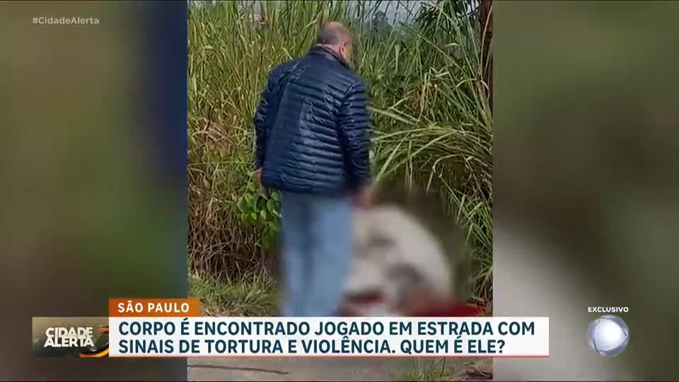 Corpo é encontrado enrolado em plástico em avenida da região metropolitana de São Paulo