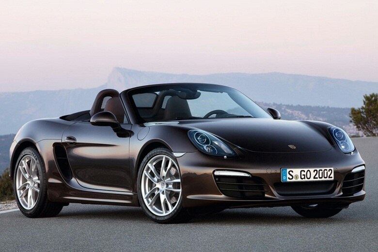 A competição possui a mesma proposta dos já consagrados eventos internacionais de luxo, como o consolidado Gumball
3000, que parte dos EUA e termina na badalada Ibiza, na Espanha

Saiba tudo sobre carros! Acesse www.r7.com/carros
