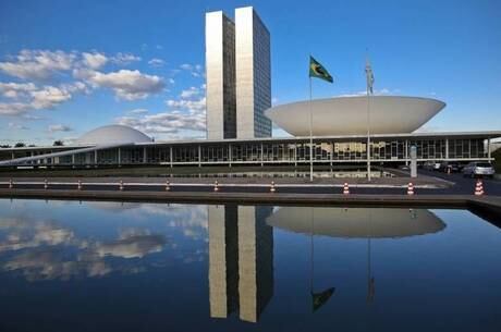 Sessão mista do Congresso está marcada para acontecer às 11h