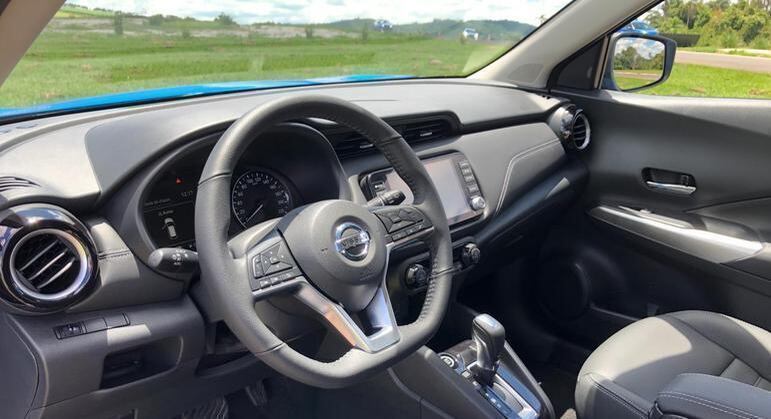 Crossover tem transmissão automática do tipo CVT