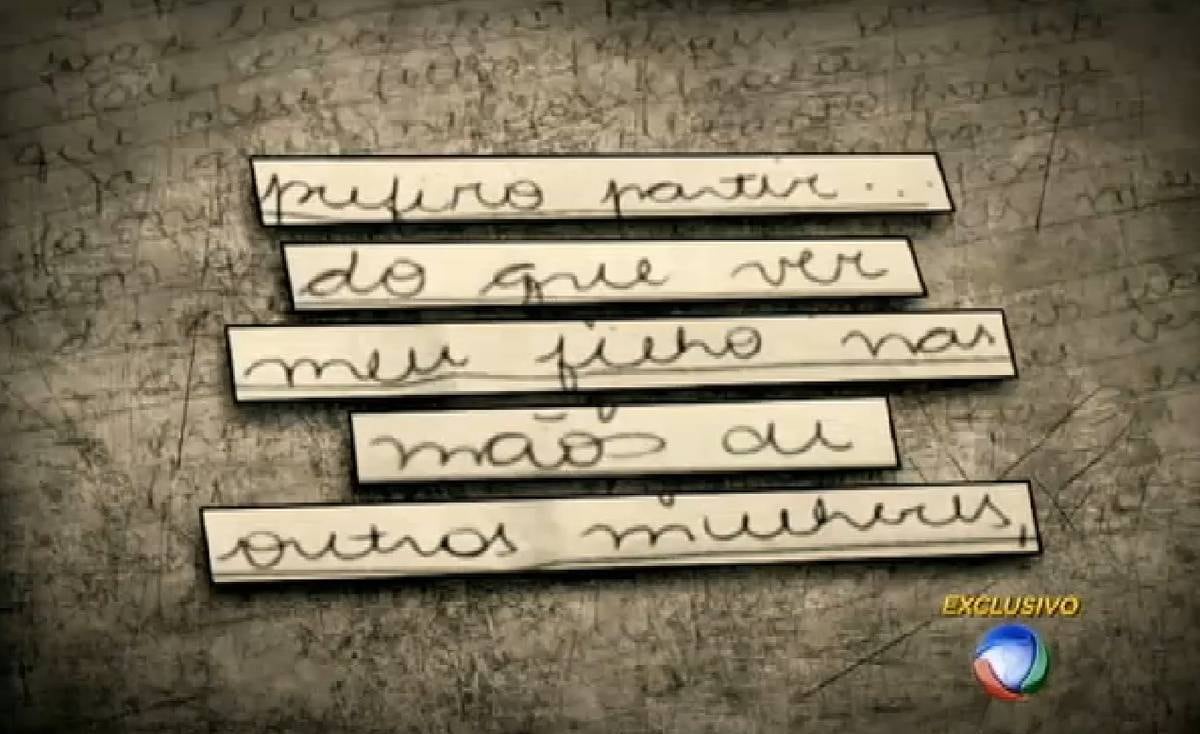 Odilaine escreveu 'prefiro partir do que ver meu filho nas mãos de outras mulheres e meu amor em outros braços'. A carta está anexada ao inquérito que concluiu que ela efetuou um disparo na própria cabeça. A delegada Caroline Machado, que investigou o caso na época, disse ter certeza que Odilaine tirou a própria vida. Ela afirmou que não vê motivos para que novas diligências sejam feitas