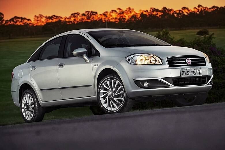 Como é possível observar nas fotos, o sedã mudou muito pouco por fora, menos até do que o esperado — a expectativa era de que o Linea brasileiro ficasse igual ao turco, o que não aconteceu
Saiba tudo sobre carros! Acesse R7.com/carros