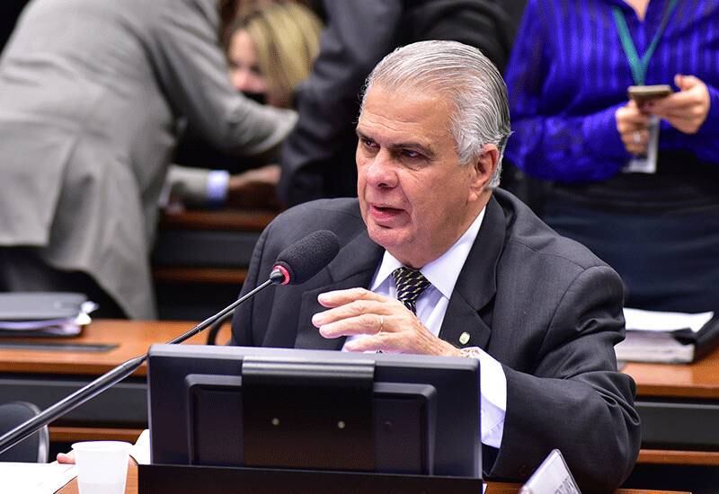 José Carlos Araújo anunciou reunião suspensa do Conselho de Ética