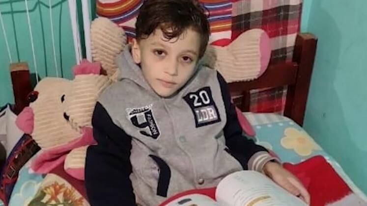 Imagens divulgadas pela polícia do Rio Grande do Sul mostram Yasmin Vaz dos Santos, mãe, e Bruna Porto da Rosa, madrasta, de Miguel dos Santos carregando a mala onde estava o corpo da criança, que foi jogada no rio Tramandaí (RS). O Ministério Público denunciou as duas mulheres por tortura, homicídio e ocultação de cadáver. O Fala Brasil mostrou os detalhes da investigação; acompanhe!