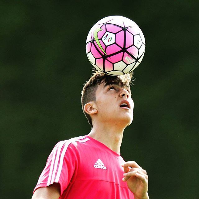 E também do atacante Dybala, ex-Palermo