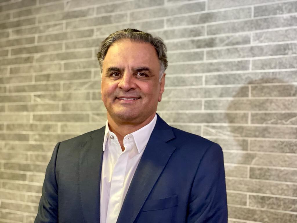 Aécio criticou a gestão econômica do governo Lula