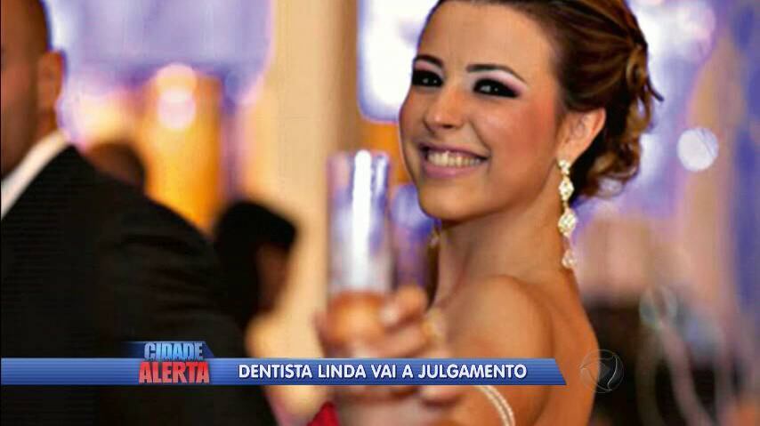 Ela conheceu e casou-se com o traficante Edson Alves do Nascimento. Após ele ser preso,  Marina assumiu a continuidade do tráfico. Ela vendia no seu consultório armas de alto calibre e drogas como cocaína e crack