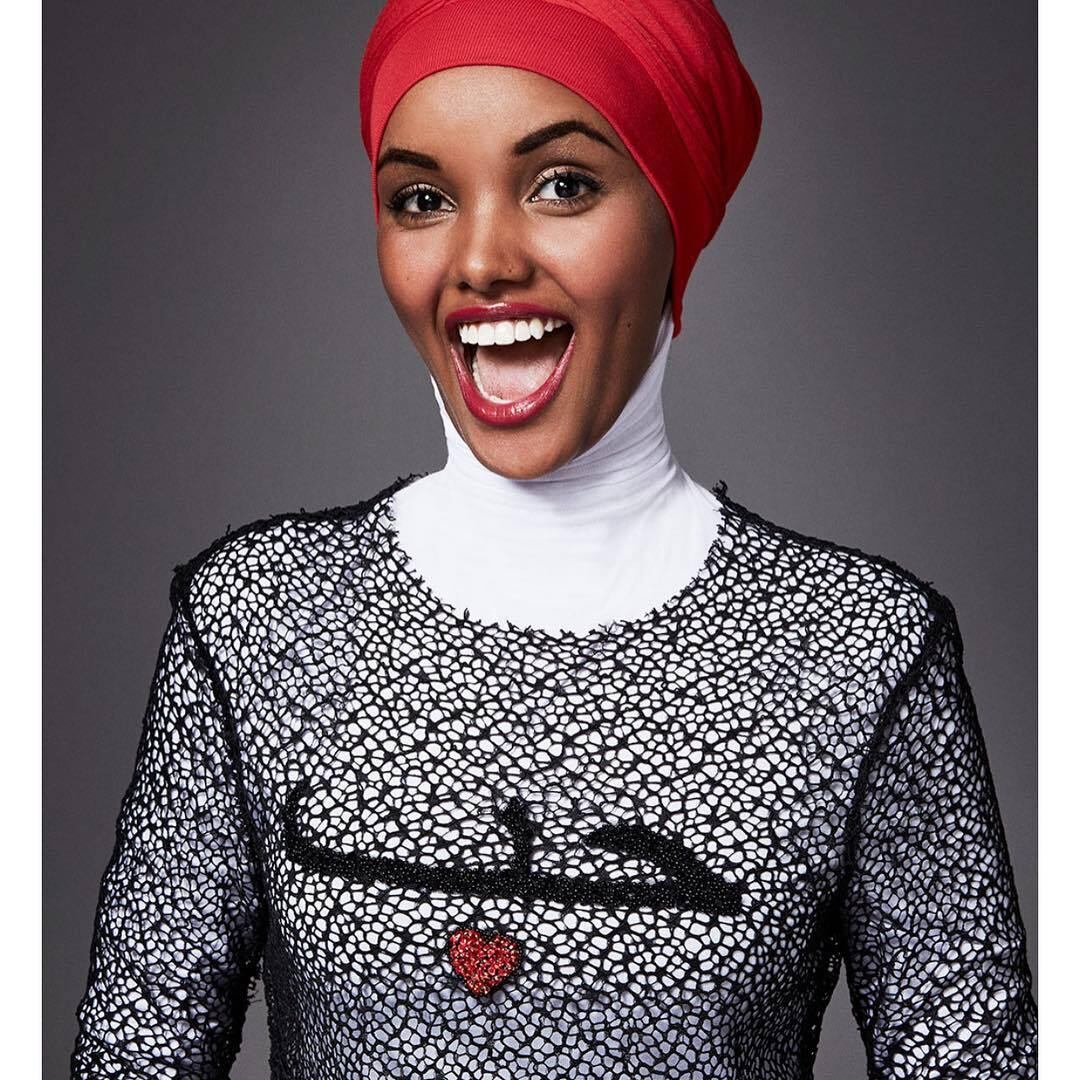 O sucesso como modelo ainda fez com que Halima entrasse, em outubro deste ano, para a respeitada lista das 500 pessoas mais influentes da indústria da moda, da Business of Fashion