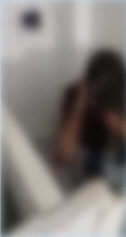 A vítima passou por exame de corpo de delito para verificar se há
indícios de substância psicotrópicas no corpo. Depois de ouvir a jovem, a
delegada deve intimar o rapaz que teve relação com ela e, ainda, tentar
identificar as pessoas que postaram o vídeo nas redes sociais

Experimente: todos os programas da Record na íntegra no R7 Play
