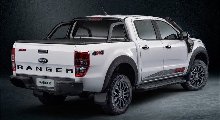 Modelo conta com santantonio tubular