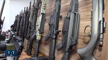 RJ: dez pessoas são presas suspeitas de abastecer o Comando Vermelho com armas