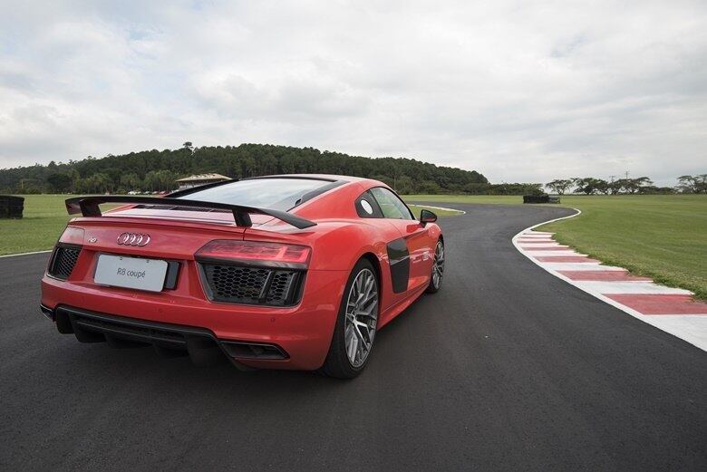 novo Audi R8 V10 Plus