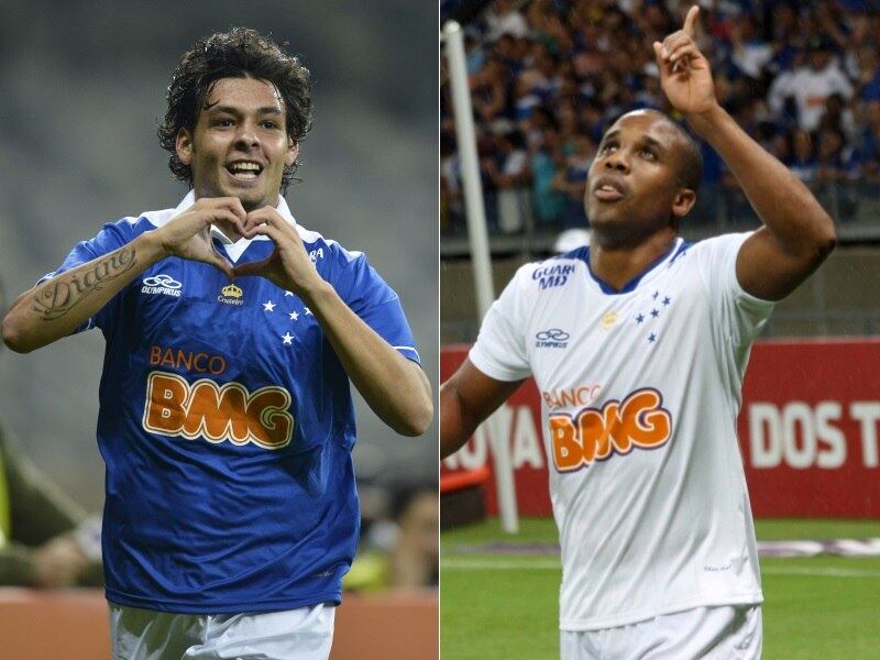 No
entanto, Ricardo Goulart e Borges não ficaram com saudades de balançar as redes
para a Raposa no Brasileirão de 2013 e chegaram à marca de 10 gols cada. Além
disso, quatro atletas marcaram sete gols: Everton Ribeiro, Nilton, Vinícius
Araújo, Willian

Corinthians mantém viva caça ao líder Cruzeiro
