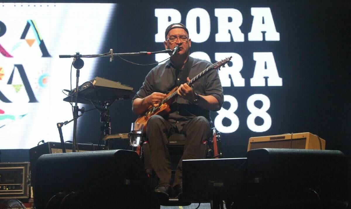 Quem não pode prestigiar a banda de perto, pôde assistir tudo ao vivo pela internet