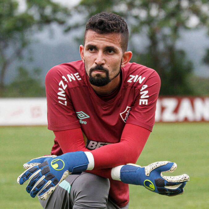 Goleiro Marcos Felipe foi um dos grandes nomes do primeiro Fla-Flu da temporada