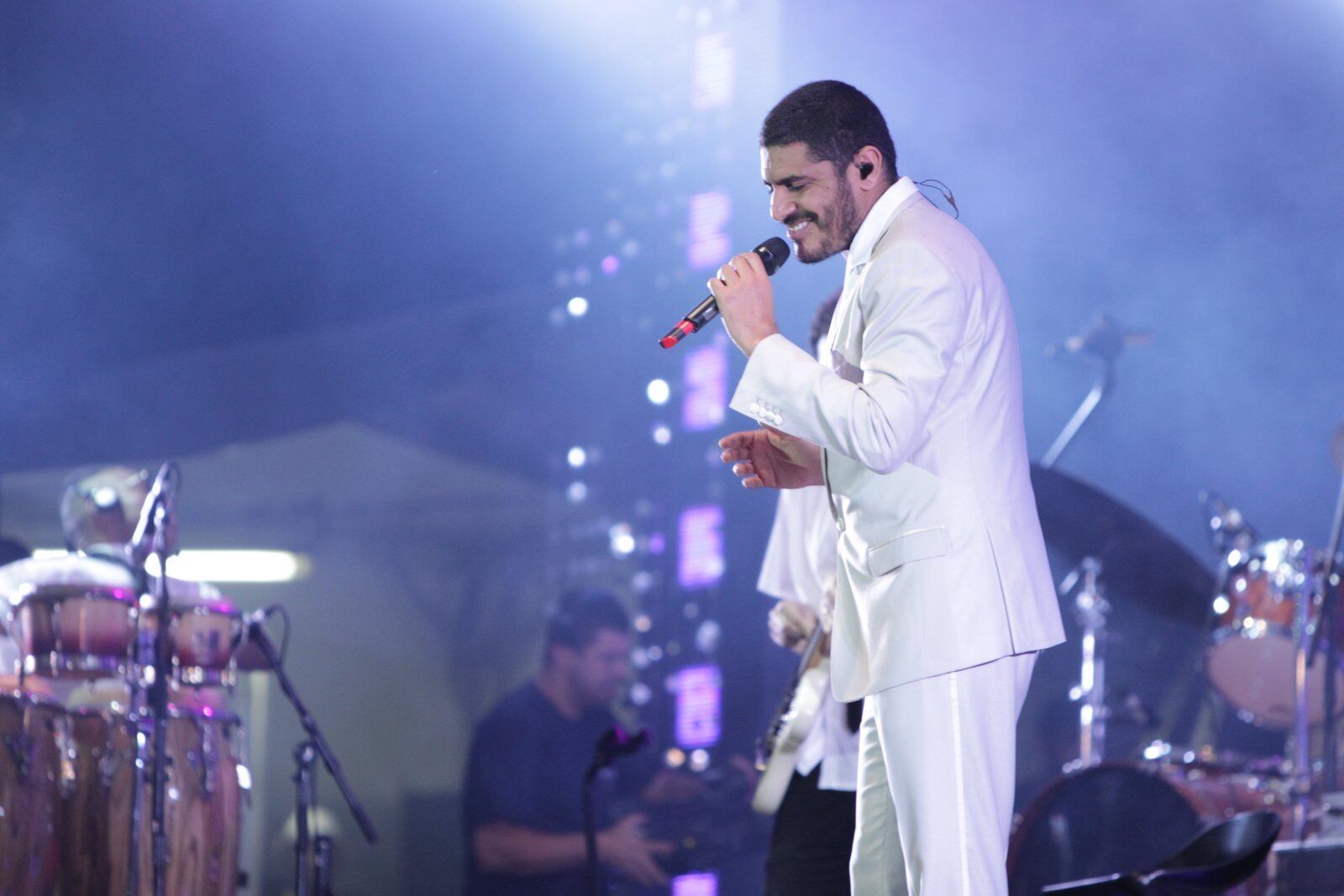 Criolo também era pura elegância de terno branco