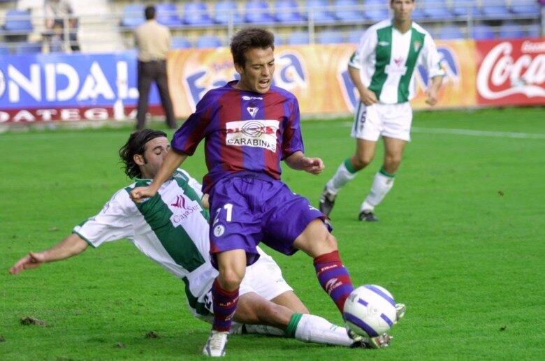 Uma das estrelas do Manchester City, o meia David Silva iniciou sua carreira no Valência. No entanto, ainda no início da carreira foi emprestado ao modesto Eibar e também ao Celta de Cigo para ganhar mais experiência