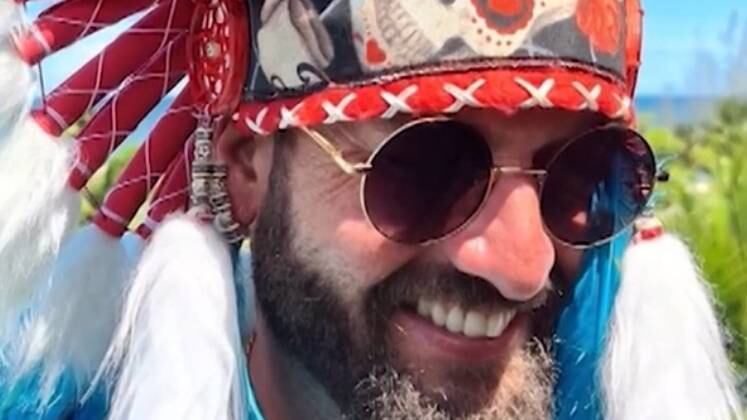 Para Cabrini, Maqueila contou que já havia percebido o ciúmes por parte de Leandro. Porém, Shirley afirma que o marido não ficava incomodado por ela ter se relacionado com a amiga