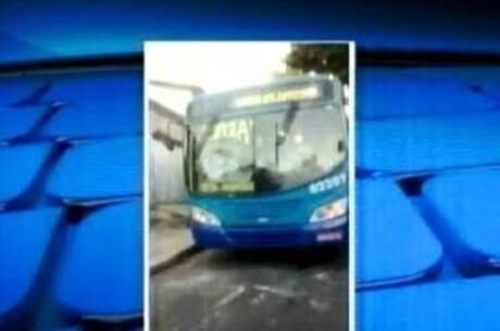 Ônibus apresentou problemas mecânicos