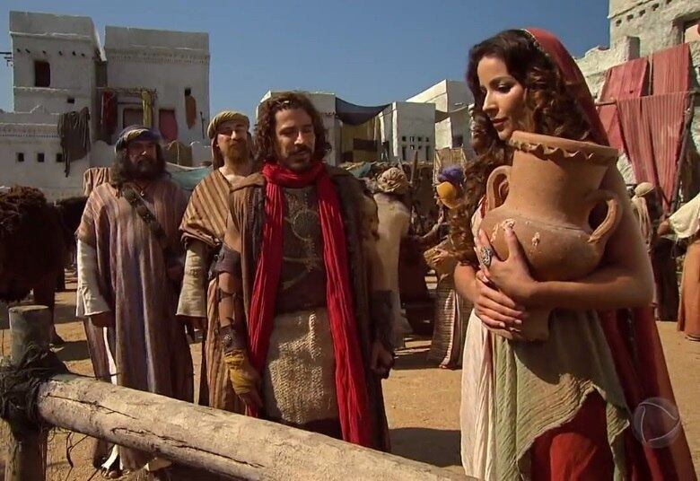 Aitofel, avô de Bate-Seba, reconheceu o guerreiro: "Você não nos conhece, Davi, mas Israel inteiro sabe de suas proezas". A conversa fez com que Eliã recordasse o episódio do sequestro