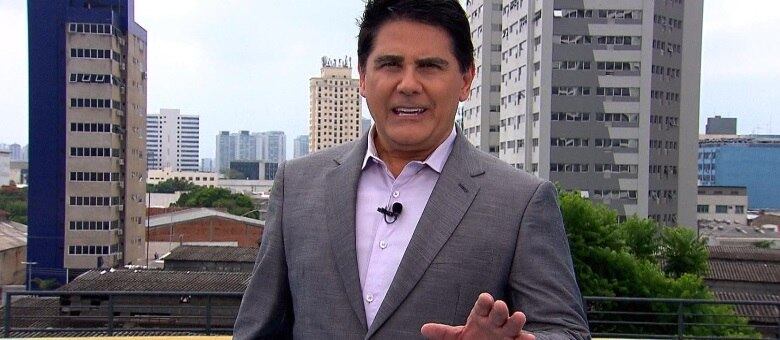 Cesar Filho comanda mais um episódio do programa Aeroporto